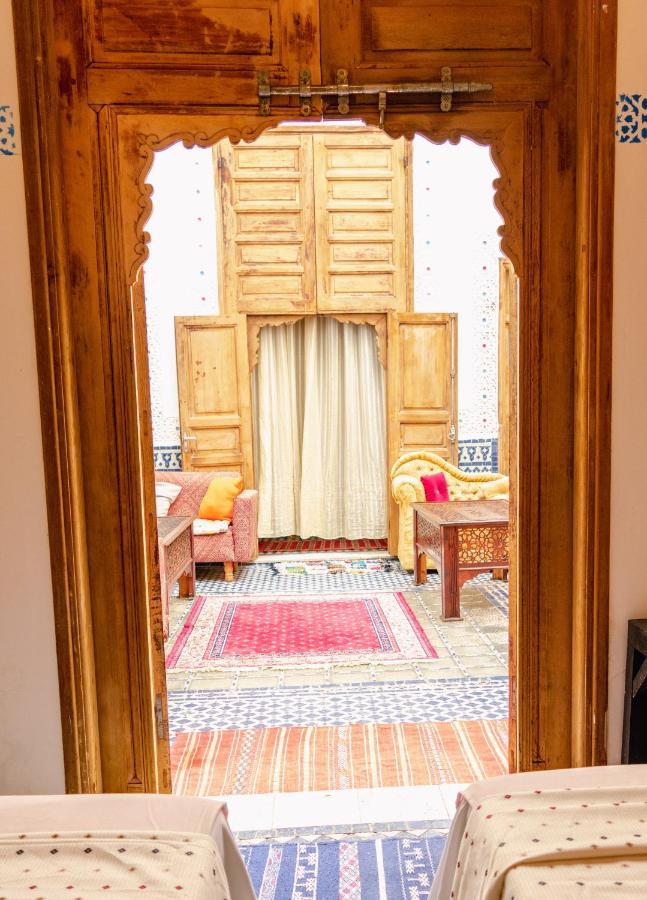 Sendis Dar Hostel Фес Екстериор снимка