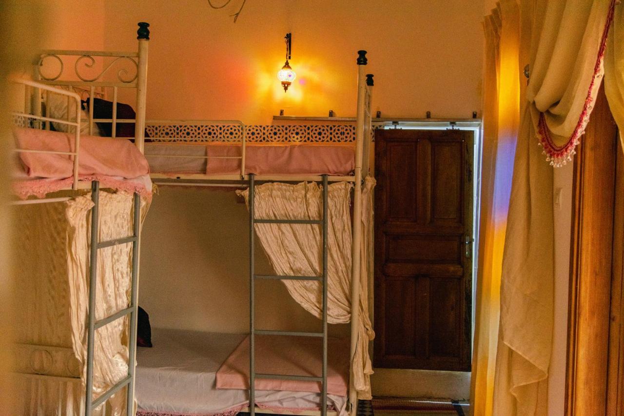 Sendis Dar Hostel Фес Екстериор снимка