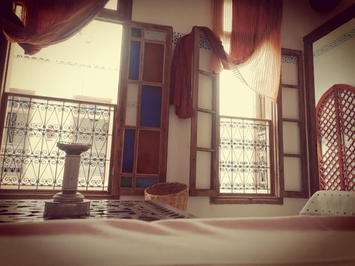 Sendis Dar Hostel Фес Екстериор снимка
