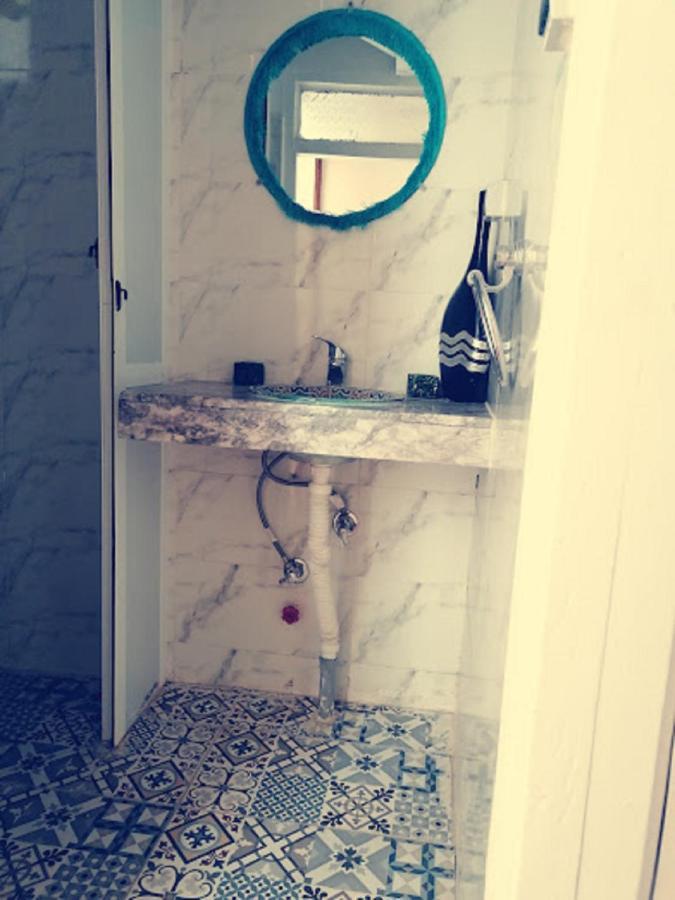 Sendis Dar Hostel Фес Екстериор снимка
