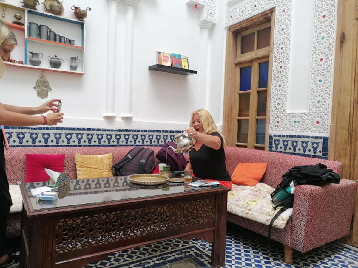 Sendis Dar Hostel Фес Екстериор снимка