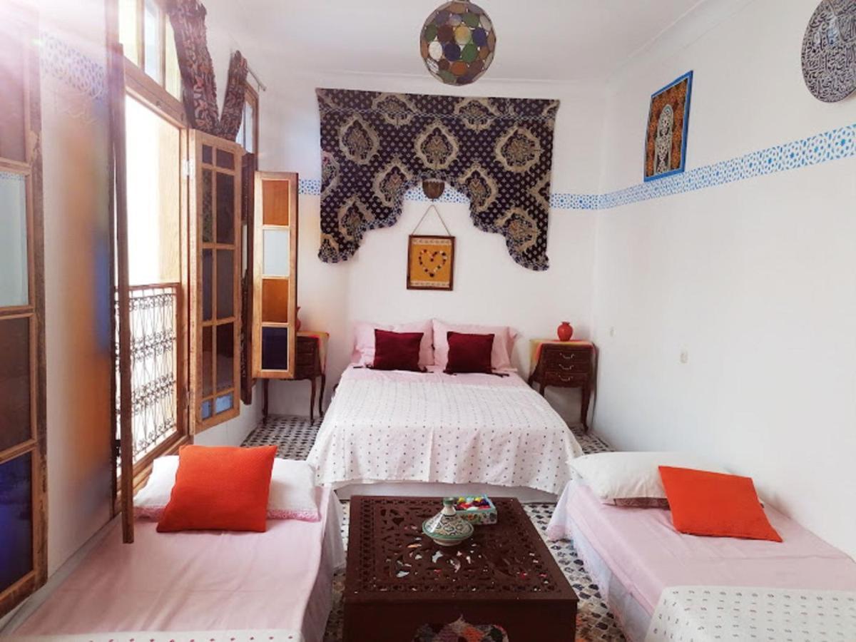 Sendis Dar Hostel Фес Екстериор снимка
