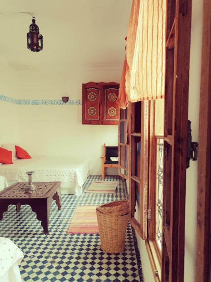 Sendis Dar Hostel Фес Екстериор снимка