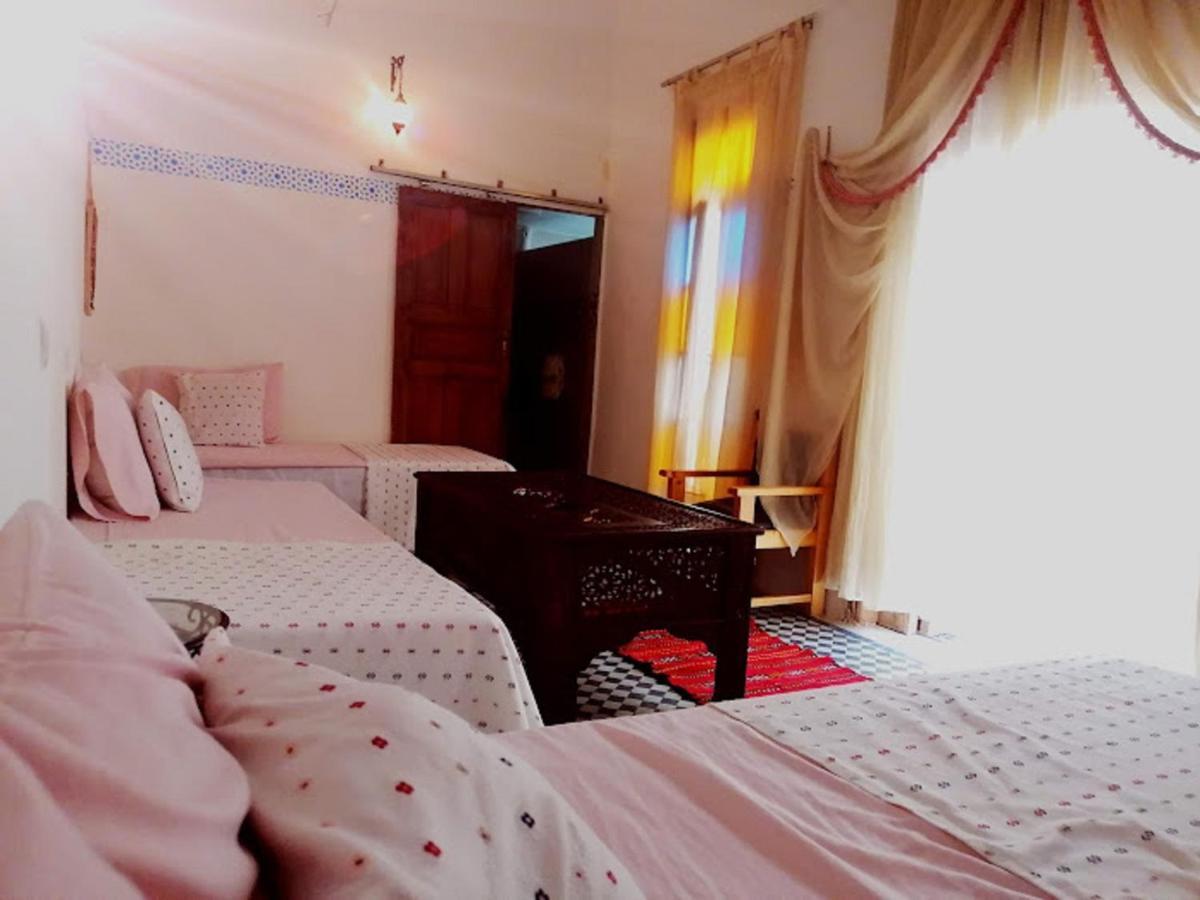 Sendis Dar Hostel Фес Екстериор снимка