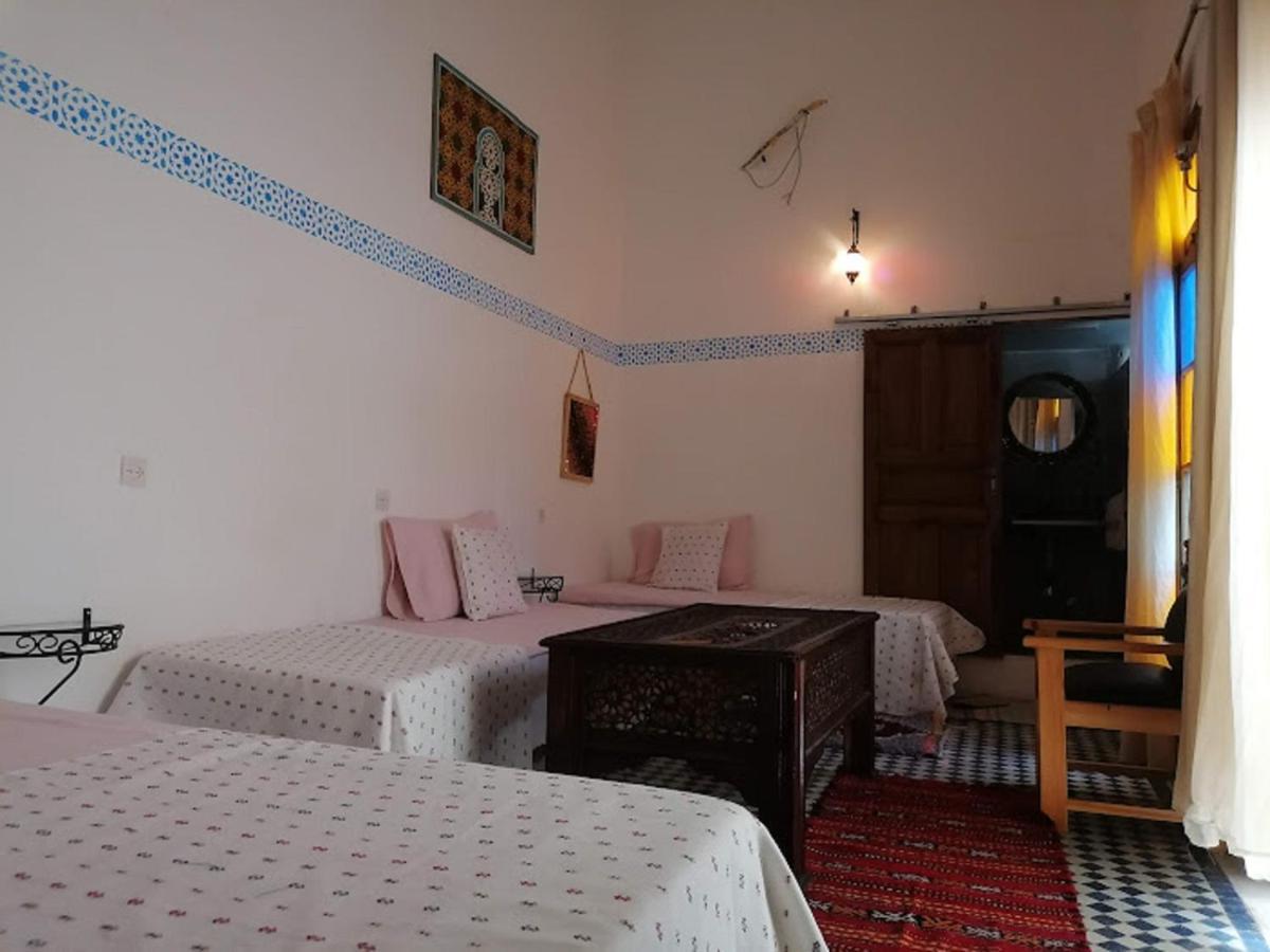 Sendis Dar Hostel Фес Екстериор снимка